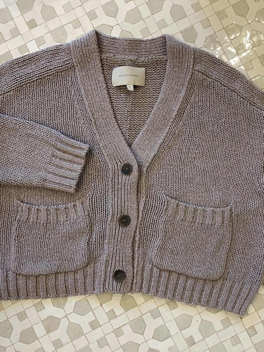 Brochu Walker Chunky V-Neck Cardigan - Taupe Gray
